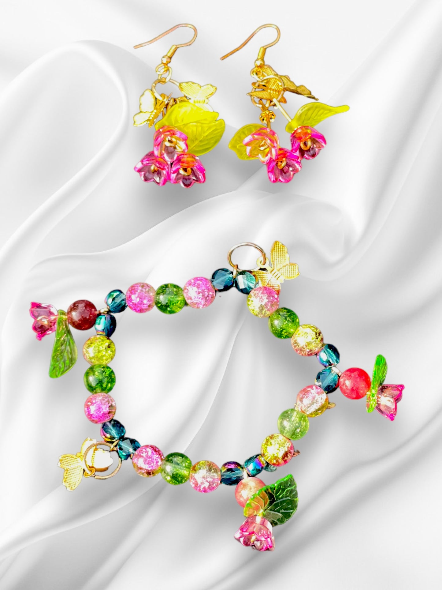 Butterflies On The Grapevine - Bracelet and Earring Set