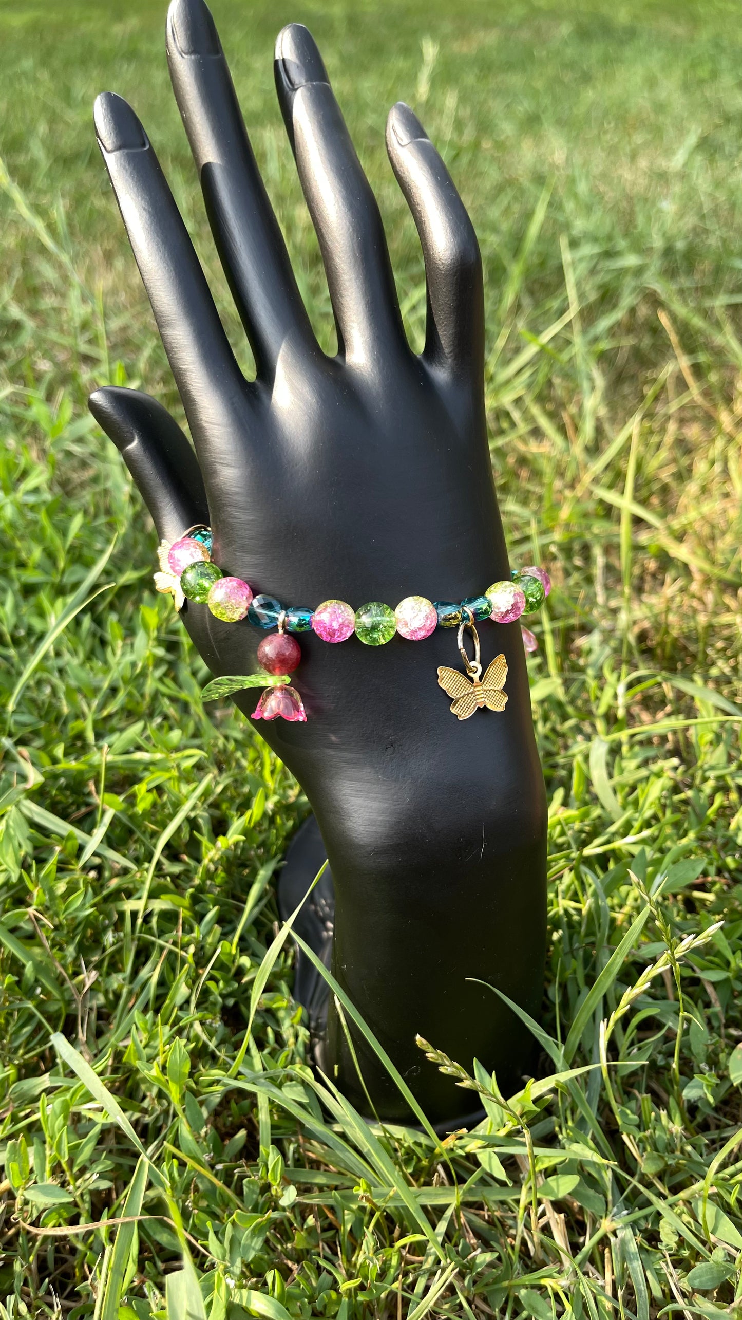 Butterflies On The Grapevine - Bracelet and Earring Set