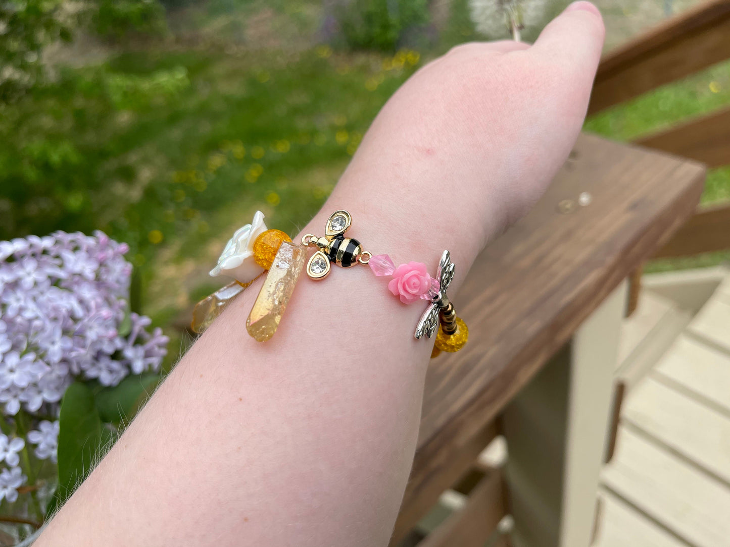 Honey and Flowers Bumblebee Bracelet and Earrings Set