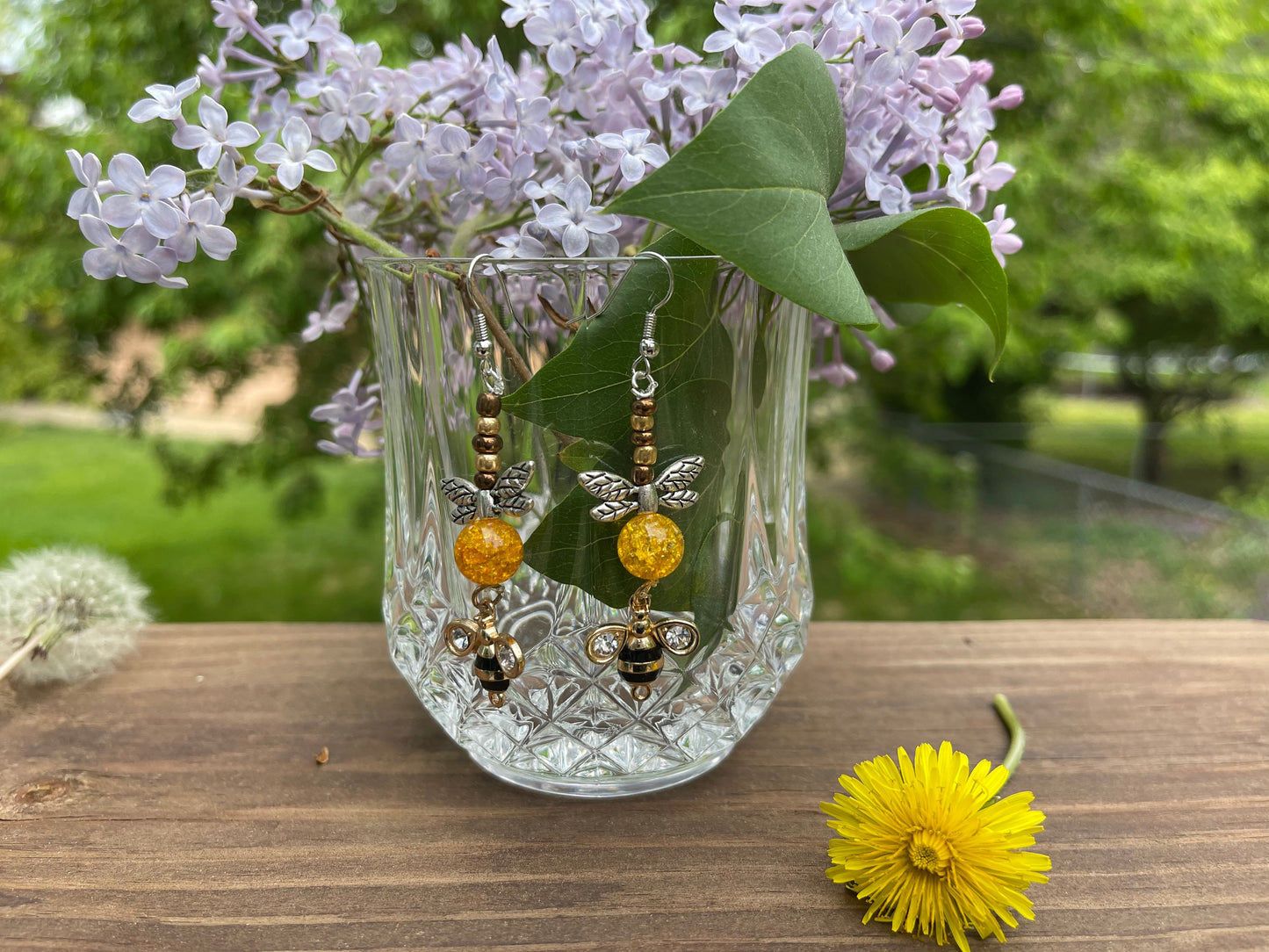 Honey and Flowers Bumblebee Bracelet and Earrings Set